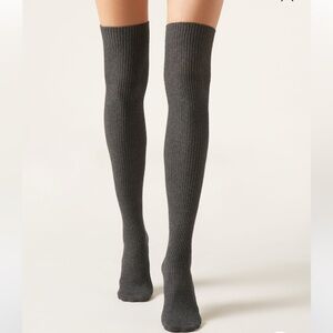 Italian cashmere blend over the knee socks nwt